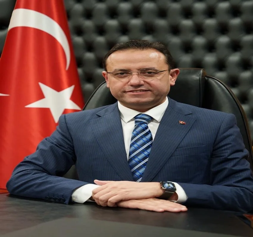 Ebubekir Gizligider